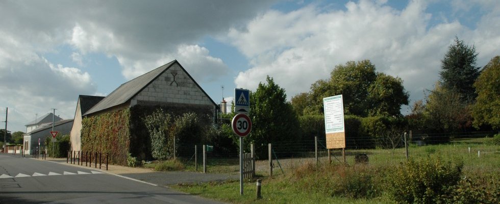 Entrée du site direction route Pellouailles